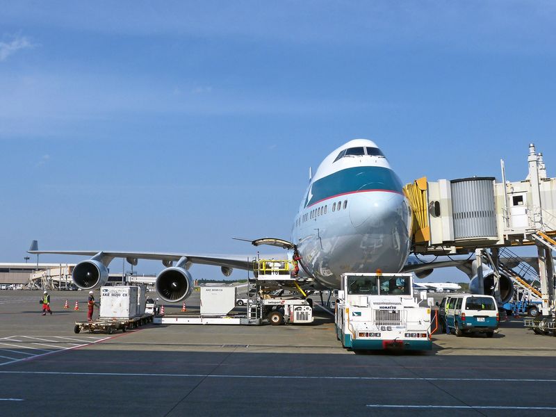 avion-en-pista